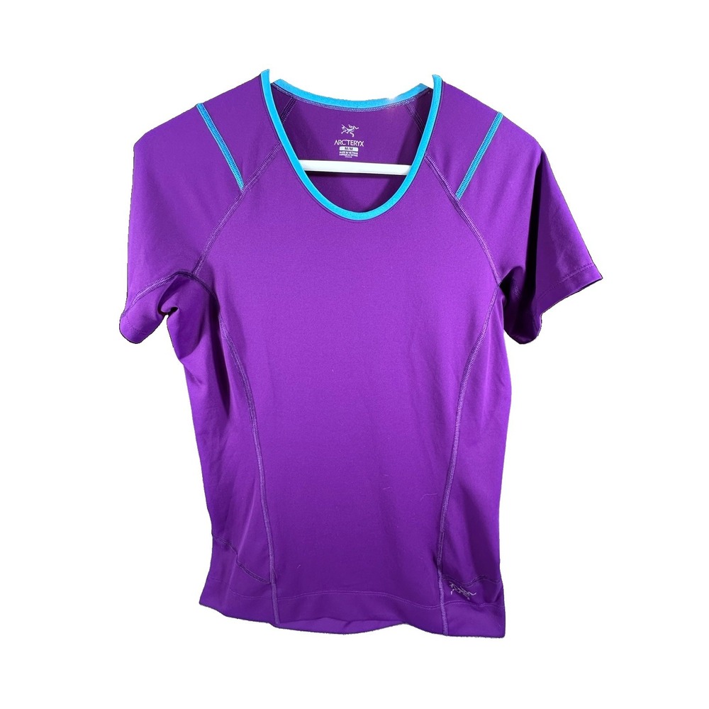 ARCTERYX Purple Running Tee Shirt Top Short Sleeve Women's Medium Base Layer